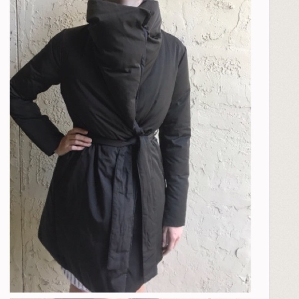 Bcbg coat